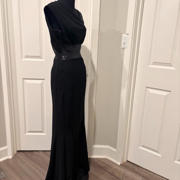 Narcisco Rodriguez Black Gown with Sequin Waist and detailing, Size 4 - Picture 5 of 9